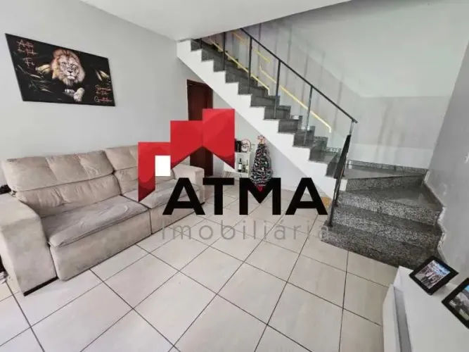 Casa em Condomínio : Duplex / Residencial / Irajá