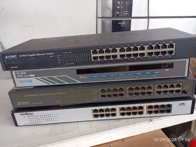 switchs 4 und. com defeito para tirar peças