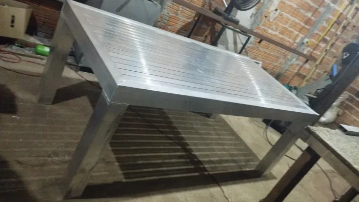 Mesa ripada retangular 2m/1 pé duplo 
