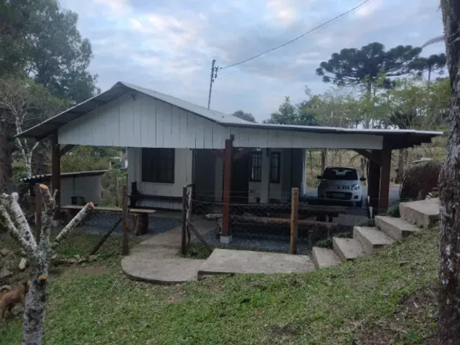 Oportunidade Chácara 1290 m² em Campo Alegre