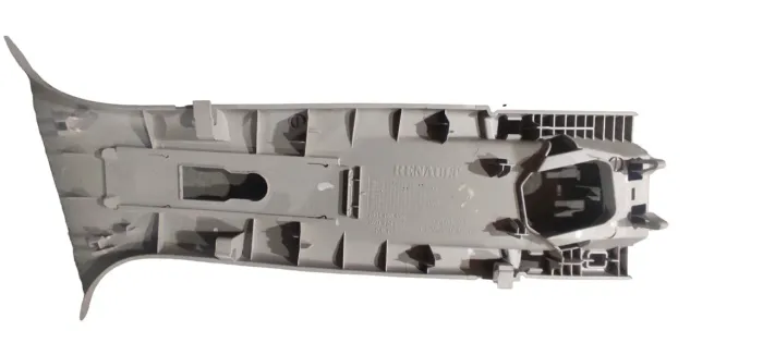Moldura Da Coluna Central Esquerda Renault Fluence 2012