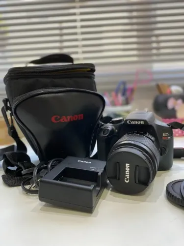 Camera Canon EOS REBEL T6