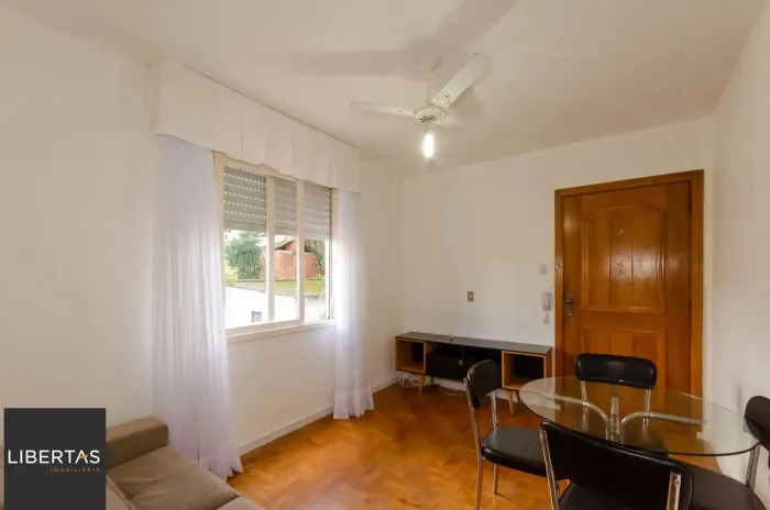 Condomínio Edifício das Nações Apartamento de 2 Dormitórios no Bairro Petrópolis