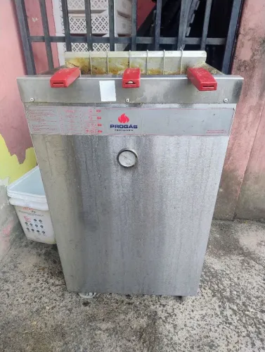 Fritadeira progas a gás porte grande 3 cestos