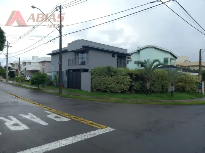 Casa de Condominio em Village Damha I - São Carlos, SP