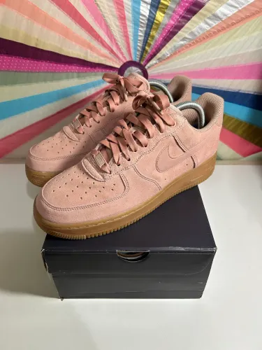 Nike Air Force 1 Low Particle Pink Gum