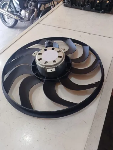Eletroventilador Ventoinha do Radiador Fiat Mobi Nova Strada