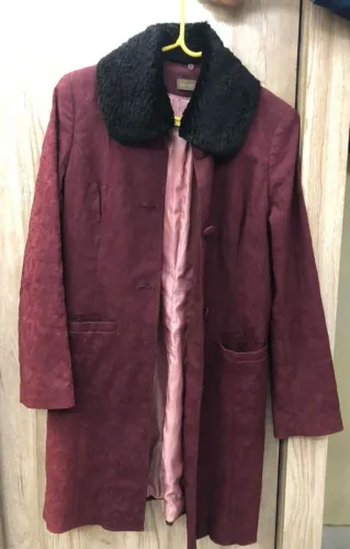 Casaco de inverno cor vinho tamanho M
