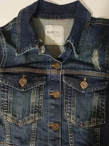 Jaqueta cropped Jeans  Tamanho M NOVO Estica