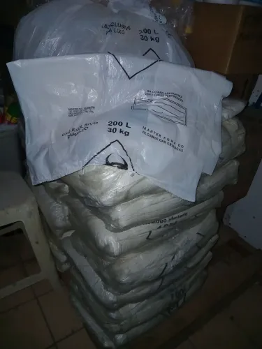 Saco de lixo 100L e 200L