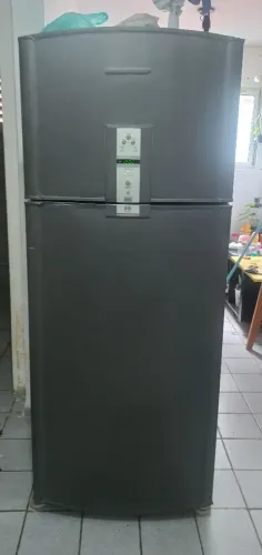 Geladeira Frost Free BRASTEMP