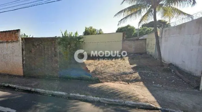 TERRENO à venda, Pampulha - Uberlândia/MG