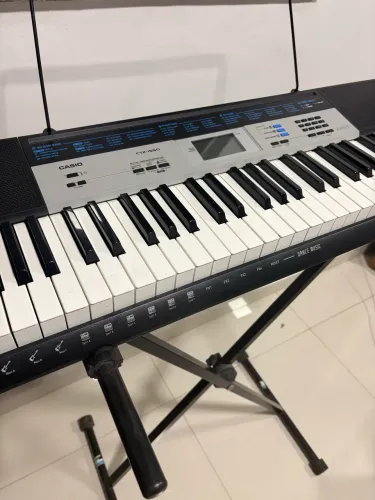 Teclado Musical + Tripé