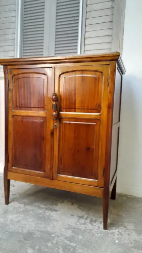 Cômoda Antiga Madeira Nobre Vintage Ótimo Estado