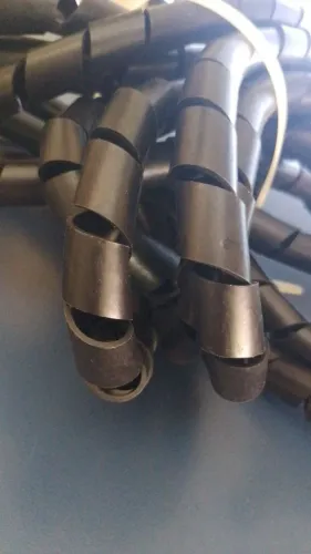 ESPAGUETE ESPIRAL PRETA - QUATRO METROS