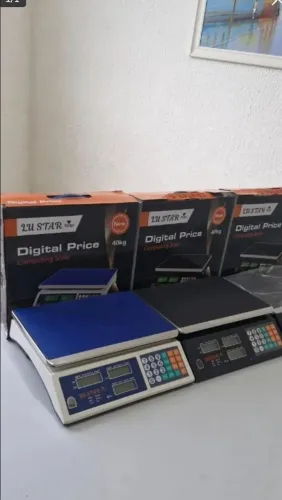 Balança digital pesa ate 40kg lus tar novas na caixa