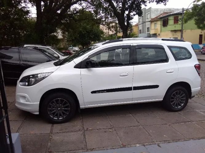 Imagem de Chevrolet Spin Advantage 1.8 8V Econo.flex 5P Aut. 2015