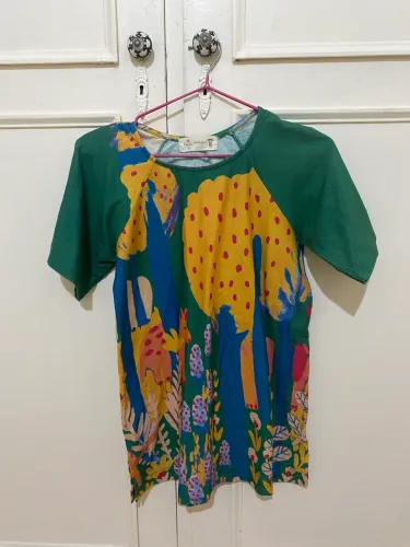 Roupas Super conservadas da Fábula e Zara