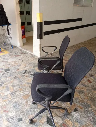 Vendo cadeiras usada confortável