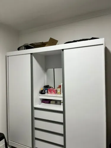 Guarda roupa
