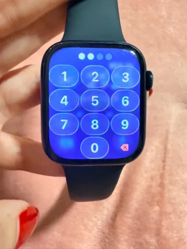 Apple Watch Series 7 45mm (GPS + Cellular)