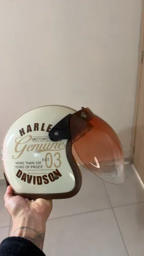 Vendo capacete feminino 56