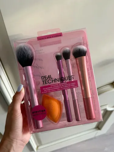 Pincéis de Maquiagem - Real Techniques