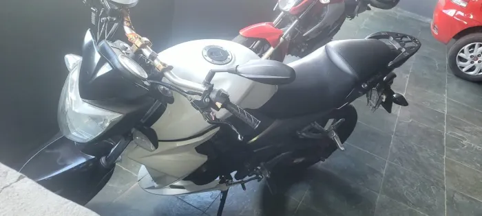 Dafra Next 250 Branca