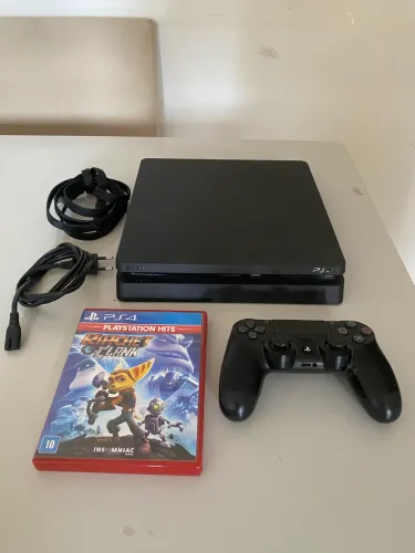 Ps4 slim de 1T ainda com lacre