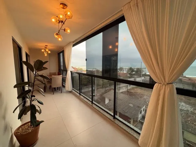 Cobertura com 3 dormitórios à venda, 172 m² por R$ 1.600.000 - Costazul - Rio das Ostras/R