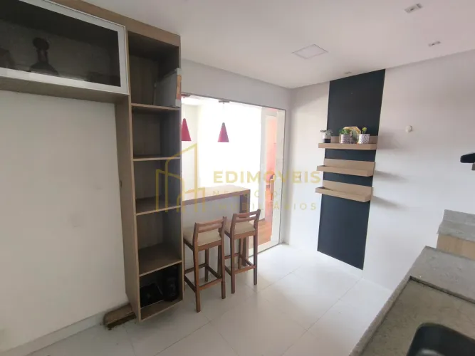 Jardim Camburi: apartamento com área de serviço ampla e ventilada!