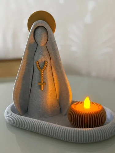 Kit Nossa Senhora Decorativo com Vela LED - Ideal para Presentear ?