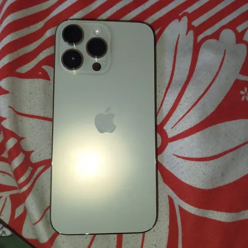 Vende-se iPhone 14 pro max