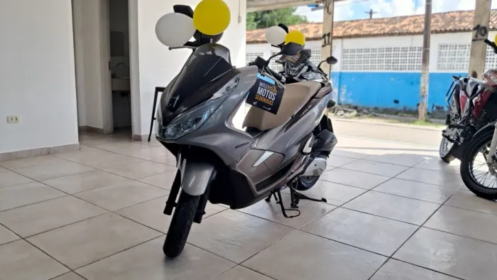 HONDA PCX CBS (24/25).