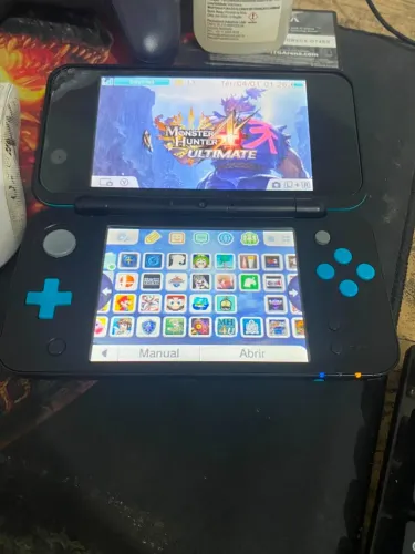 Nintendo 2DS XL