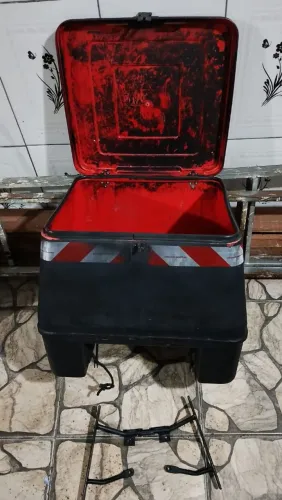 Baú de moto