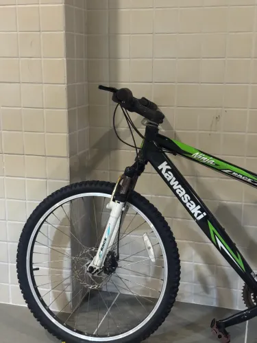 Bicicleta Kawasaki Aro 26 - 21 Marchas