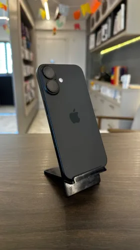 IPHONE 16 256GB PRETO SEMINOVO / LOJA FÍSICA