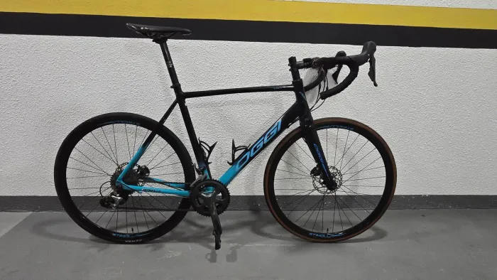 Bicicleta Speed OGGI
