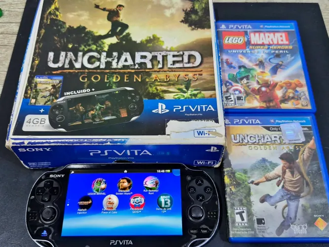 Playstation Vita na caixa