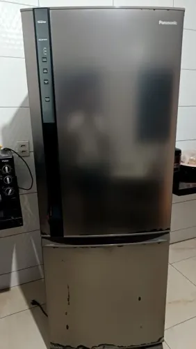 Geladeira Com Defeito 