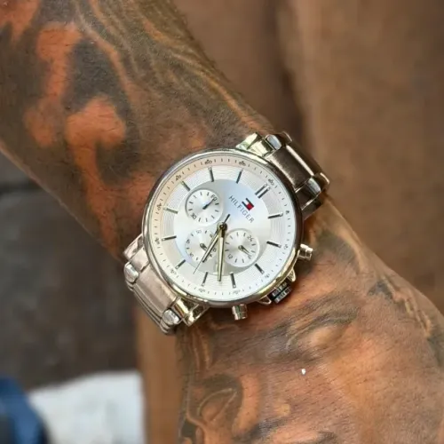 Relógio Tommy Z492