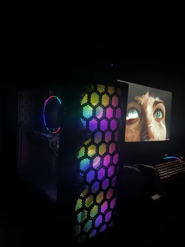 PC GAMER - RX 580 + Xeon E5 2680 + 32GB RAM