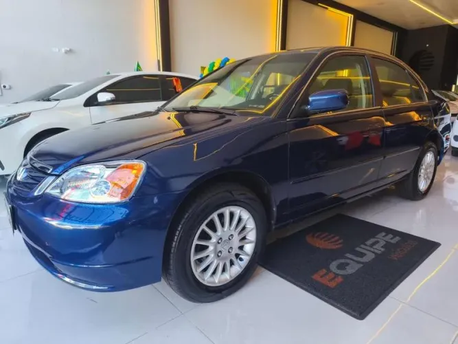 Honda Civic Sedan LX 1.7 16V 115cv Mec. 4P 2003