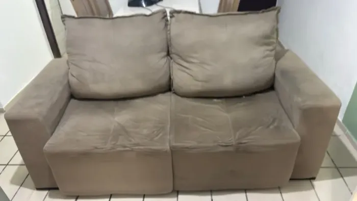 Sofá usado