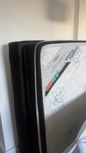 Cama com colchão ortopédico Ortobom