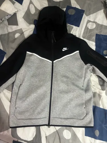 Nike Tech Cinza/Preta OG