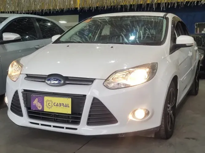Ford Focus 1.6 S/1.6 SE Flex 16V 5P AUT 2015