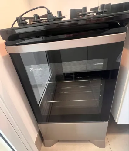 Vendo fogão Electrolux e Depurador