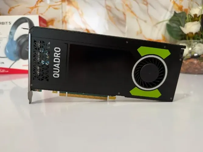 Placa de Vídeo QUADRO M4000 8GB - Ideal para trabalhos